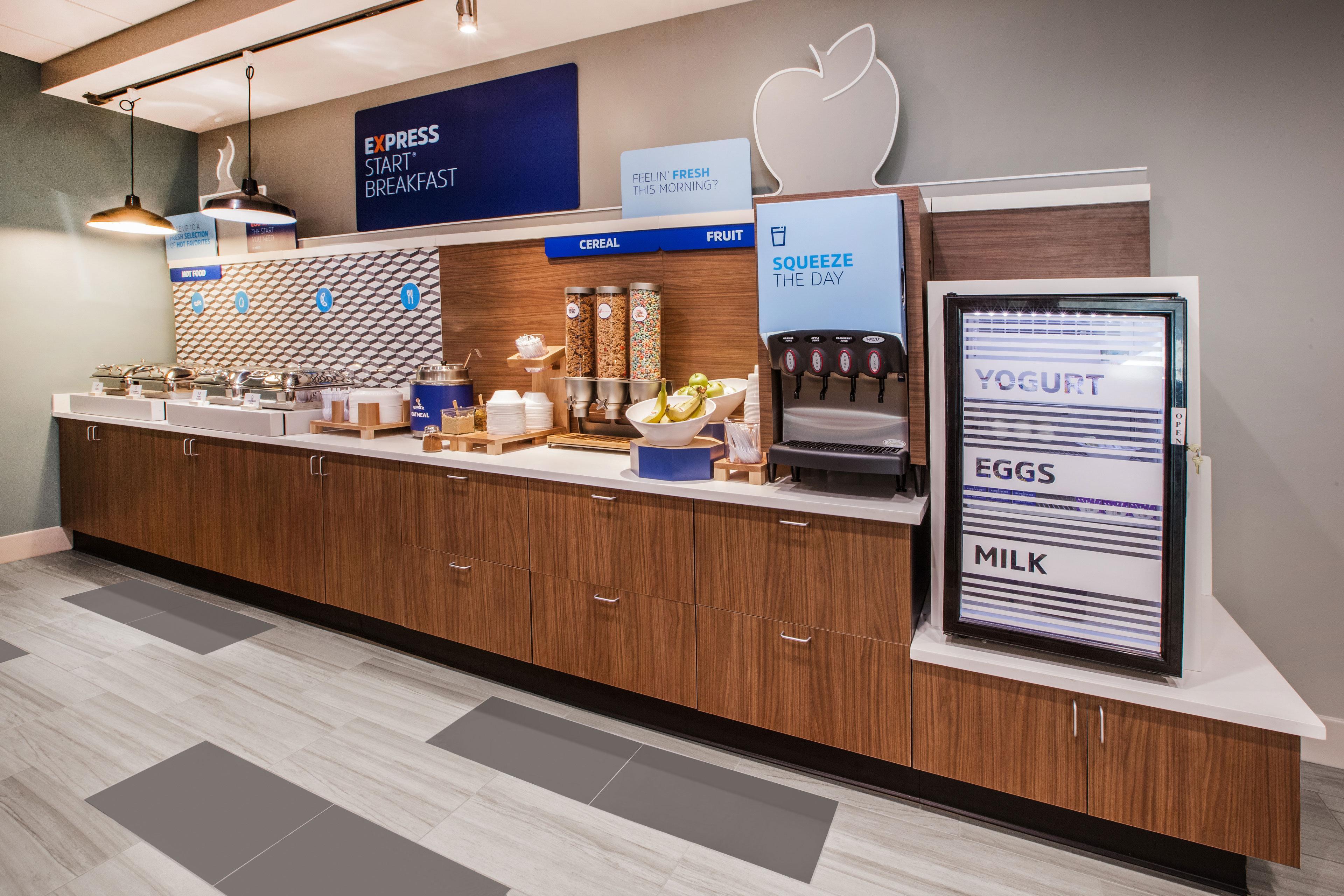 Holiday Inn Express & Suites Jamestown By Ihg Luaran gambar