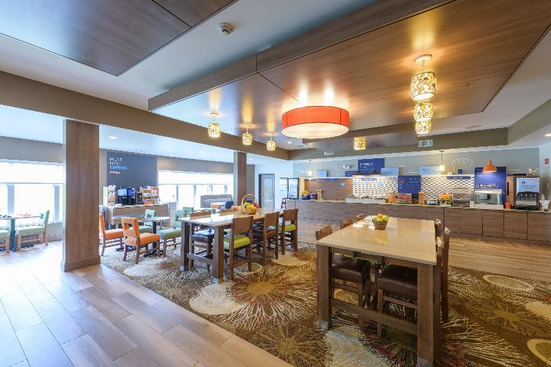 Holiday Inn Express & Suites Jamestown By Ihg Luaran gambar